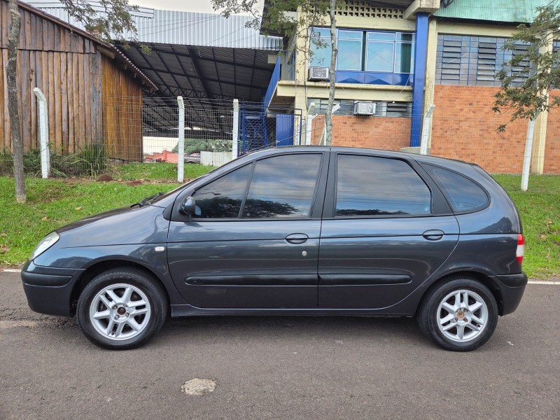 SCÉNIC 1.6 PRIVILÈGE 16V GASOLINA 4P MANUAL - 2004 - VENâNCIO AIRES