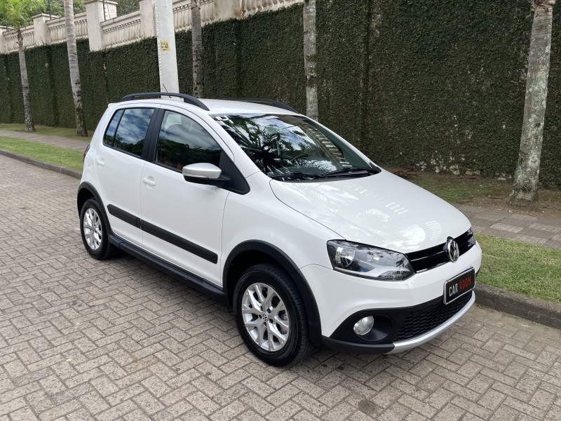 CROSSFOX 1.6 MI FLEX 8V 4P MANUAL - 2014 - CAXIAS DO SUL