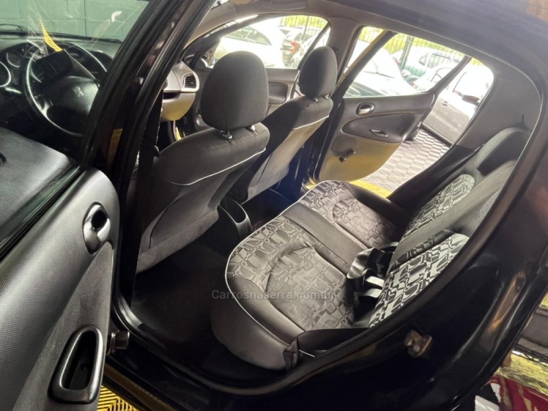 207 1.4 XR 8V FLEX 4P MANUAL - 2011 - CAXIAS DO SUL