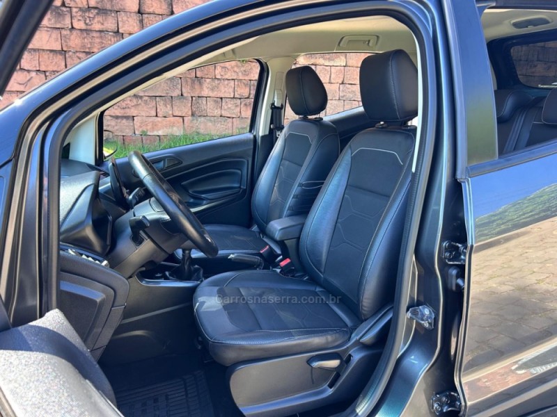 ECOSPORT 1.5 TIVCT FLEX FREESTYLE MANUAL  - 2020 - VENâNCIO AIRES