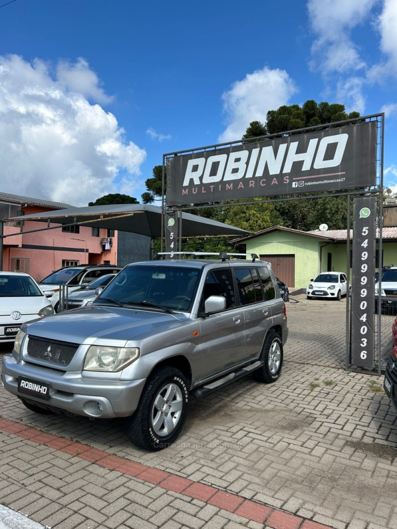 PAJERO TR4 2.0 4X4 16V 131CV GASOLINA 4P AUTOMÁTICO - 2003 - CAMBARá DO SUL