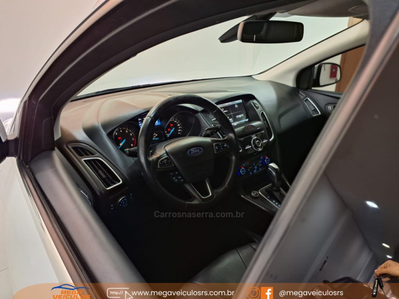FOCUS 2.0 TITANIUM HATCH 16V FLEX 4P AUTOMÁTICO - 2016 - BENTO GONçALVES
