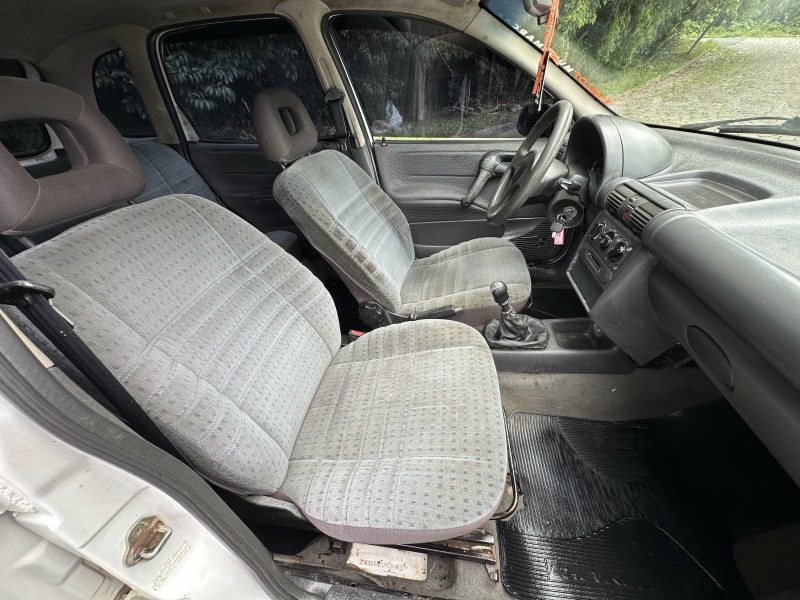 CORSA 1.0 MPFI SUPER 8V GASOLINA 4P MANUAL - 1997 - CAXIAS DO SUL