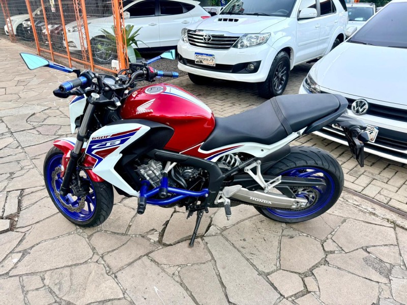 CB 650 F - 2017 - TRêS COROAS