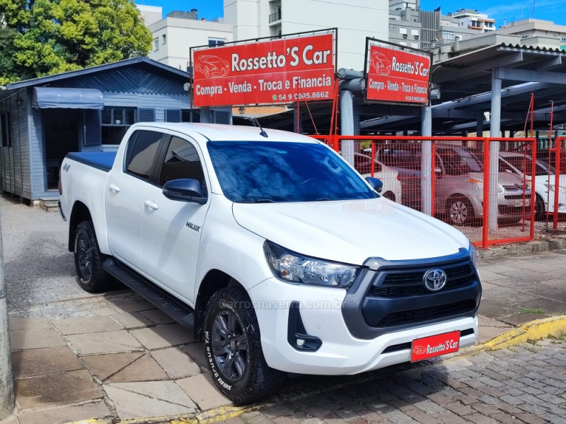 hilux 2.8 srv 4x4 cd 16v diesel 4p automatico 2023 farroupilha