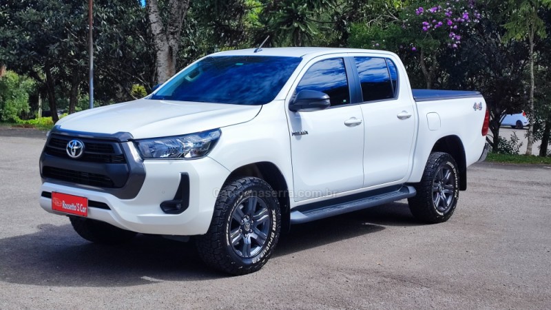 HILUX 2.8 SRV 4X4 CD 16V DIESEL 4P AUTOMÁTICO - 2023 - FARROUPILHA