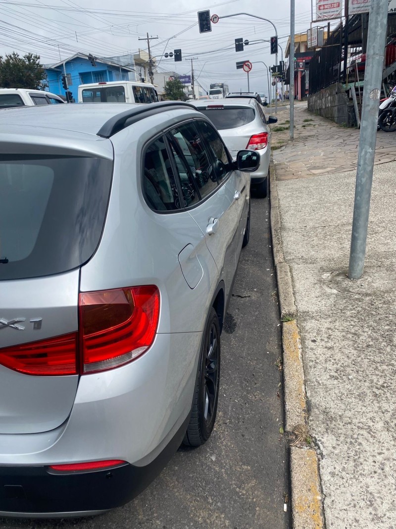 X1 2.0 18I S-DRIVE 4X2 16V GASOLINA 4P AUTOMÁTICO - 2011 - CAXIAS DO SUL