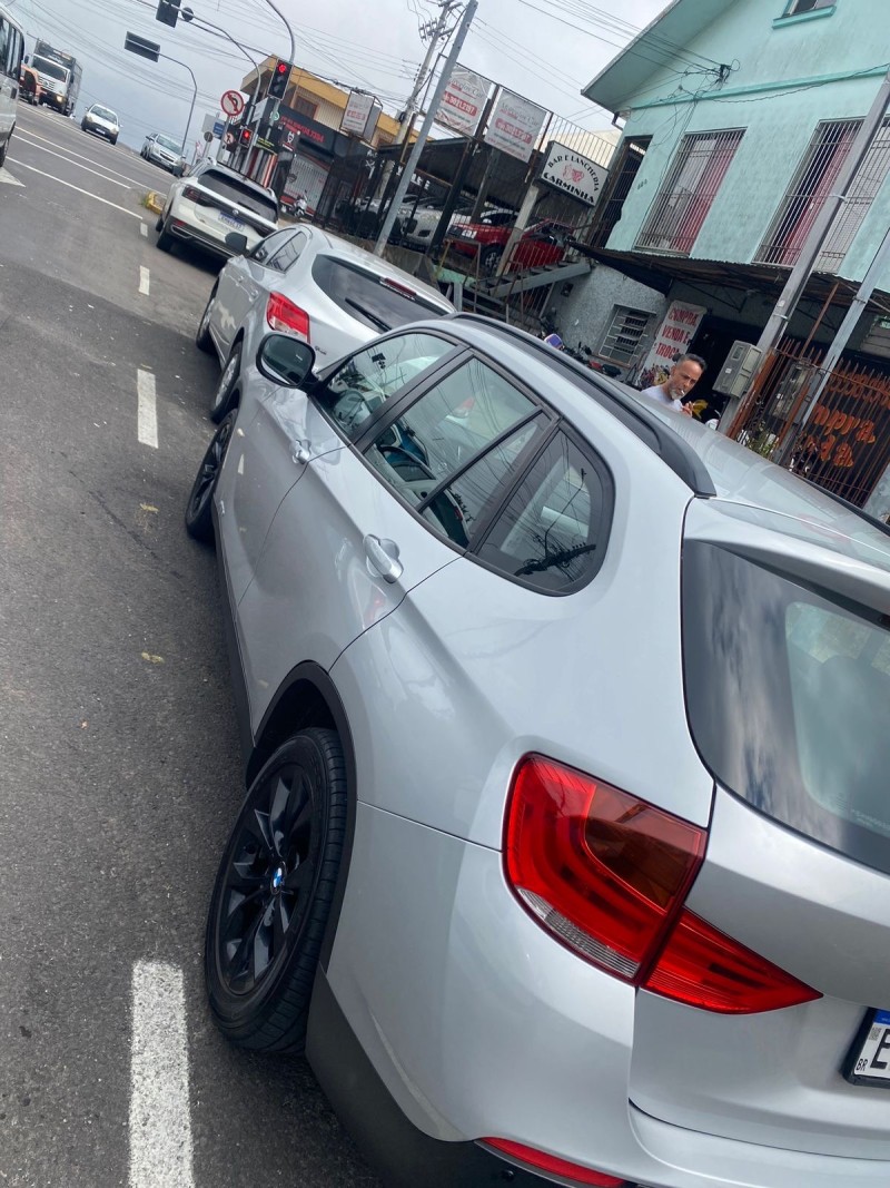 X1 2.0 18I S-DRIVE 4X2 16V GASOLINA 4P AUTOMÁTICO - 2011 - CAXIAS DO SUL