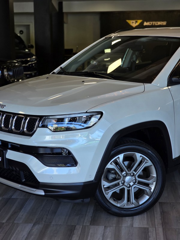 COMPASS 1.3 LONGITUDE T270 16V TURBO FLEX 4P AUTOMÁTICO - 2023 - CAXIAS DO SUL