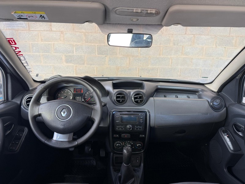 DUSTER 1.6 DYNAMIQUE 4X2 16V FLEX 4P MANUAL - 2014 - CAXIAS DO SUL