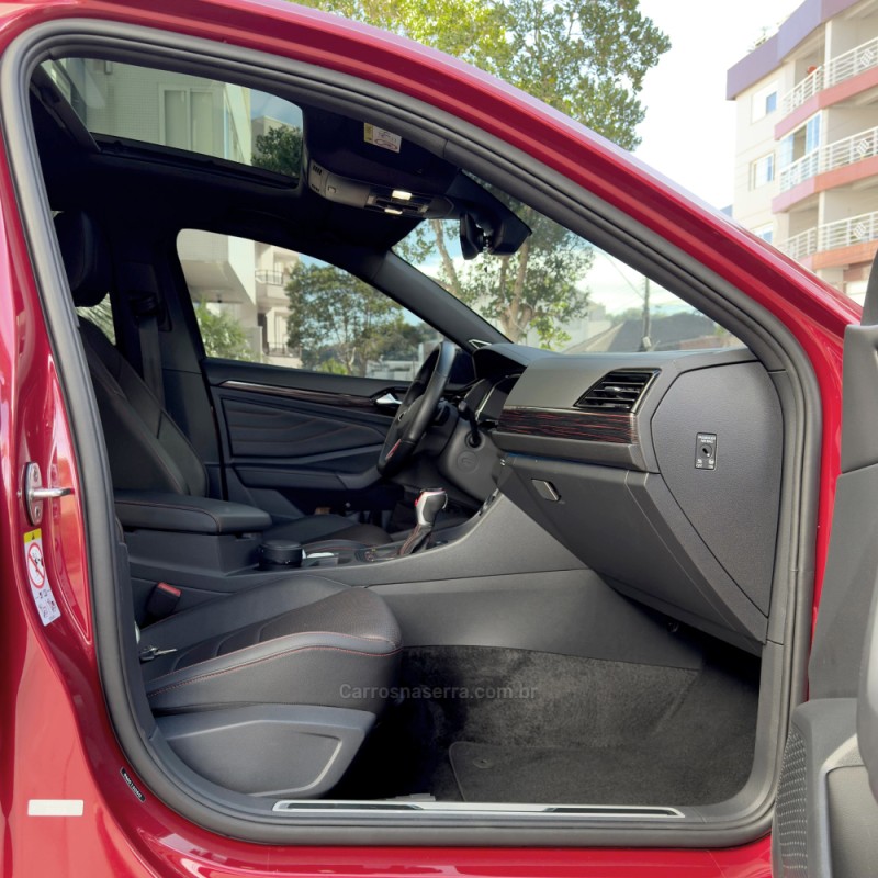 JETTA 2.0 16V TSI GLI 350 GASOLINA 4P AUTOMÁTICO - 2024 - FLORES DA CUNHA