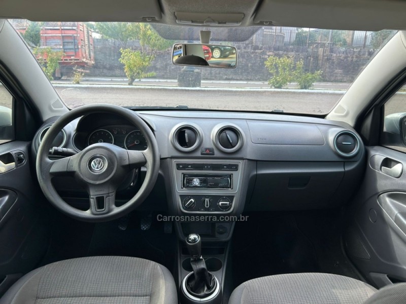 VOYAGE 1.6 CL 8V GASOLINA 2P MANUAL - 2014 - CAMBARá DO SUL