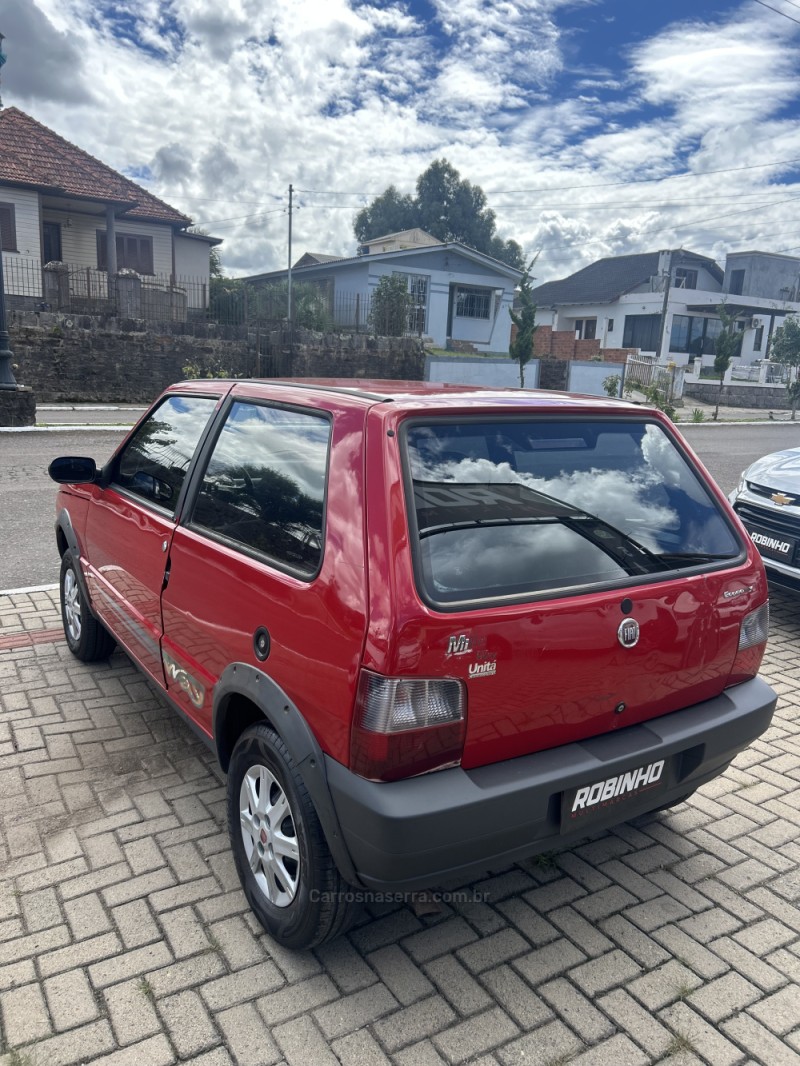 UNO 1.0 MPI MILLE WAY ECONOMY 8V FLEX 2P MANUAL - 2010 - CAMBARá DO SUL