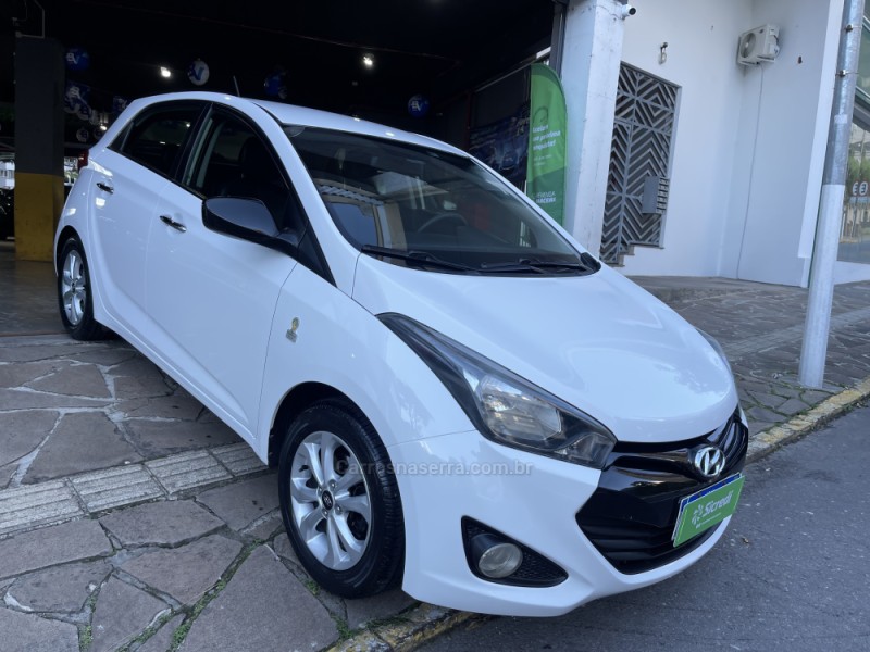 HB20 1.0 COPA DO MUNDO 12V FLEX 4P MANUAL - 2015 - BENTO GONçALVES