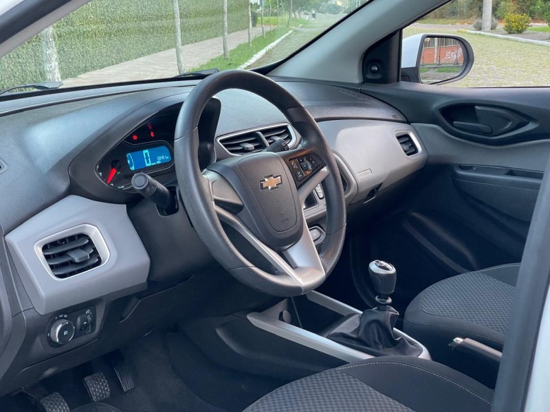 ONIX 1.0 MPFI LT 8V FLEX 4P MANUAL - 2018 - FARROUPILHA