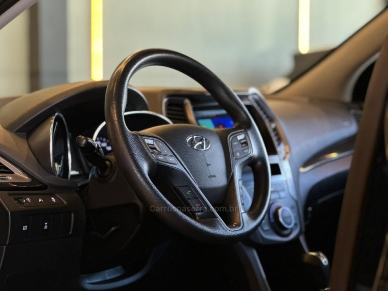 SANTA FÉ 3.3 MPFI 4X4 V6 270CV GASOLINA 4P AUTOMÁTICO - 2015 - CAXIAS DO SUL