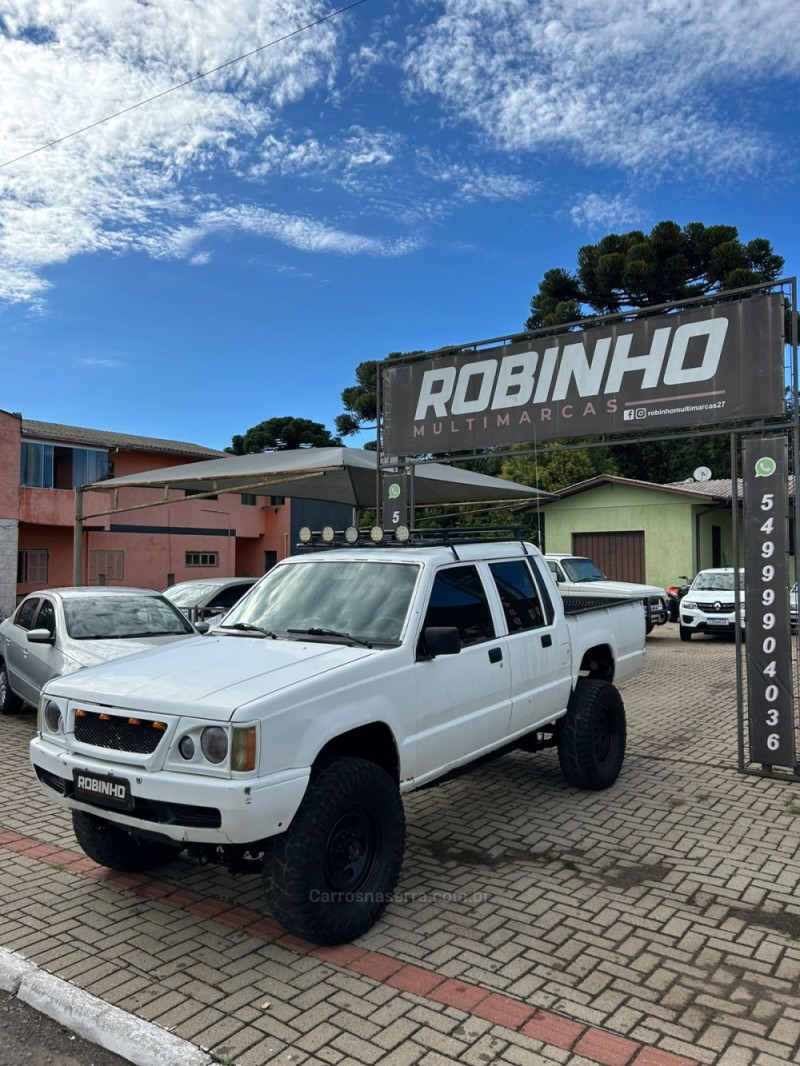 L200 2.5 GL 4X4 CD 8V TURBO DIESEL 4P MANUAL - 2001 - CAMBARá DO SUL