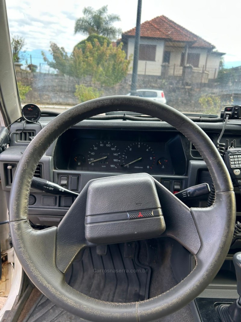 L200 2.5 GL 4X4 CD 8V TURBO DIESEL 4P MANUAL - 2001 - CAMBARá DO SUL