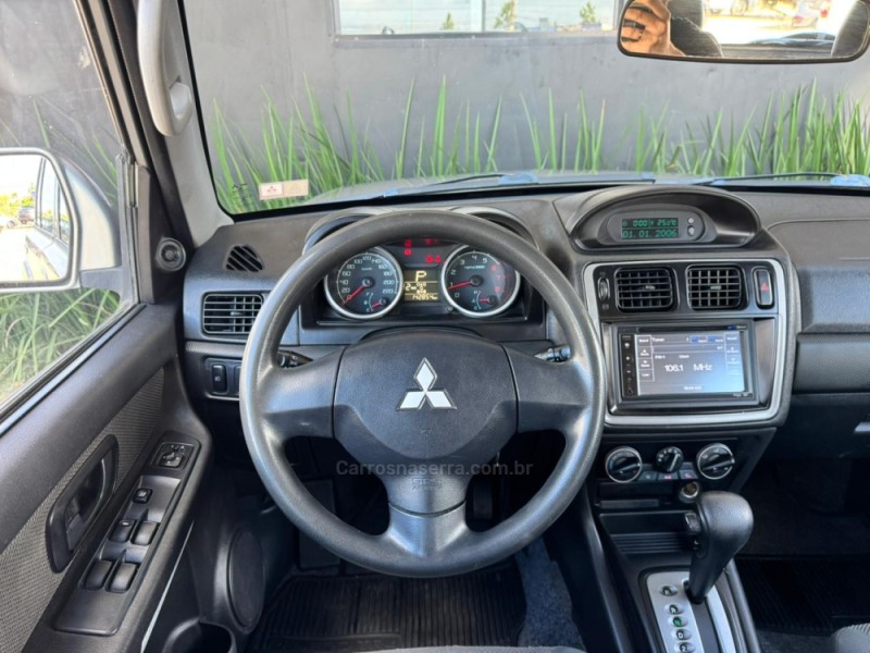 PAJERO TR4 2.0 4X4 16V 133CV FLEX 4P AUTOMÁTICO - 2015 - TORRES