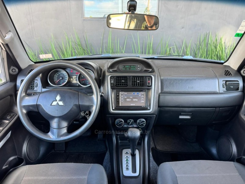 PAJERO TR4 2.0 4X4 16V 133CV FLEX 4P AUTOMÁTICO - 2015 - TORRES