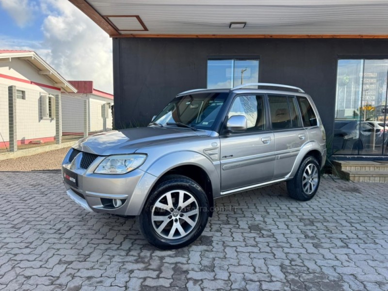 pajero tr4 2.0 4x4 16v 133cv flex 4p automatico 2015 torres