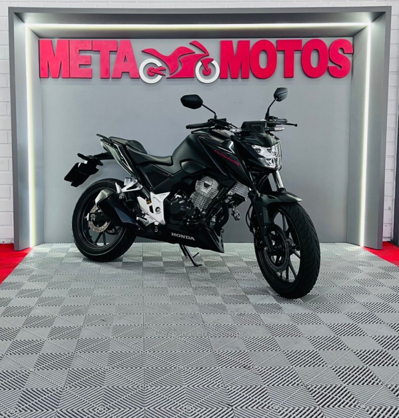 CB 300F TWISTER  - 2023 - CAMPO BOM