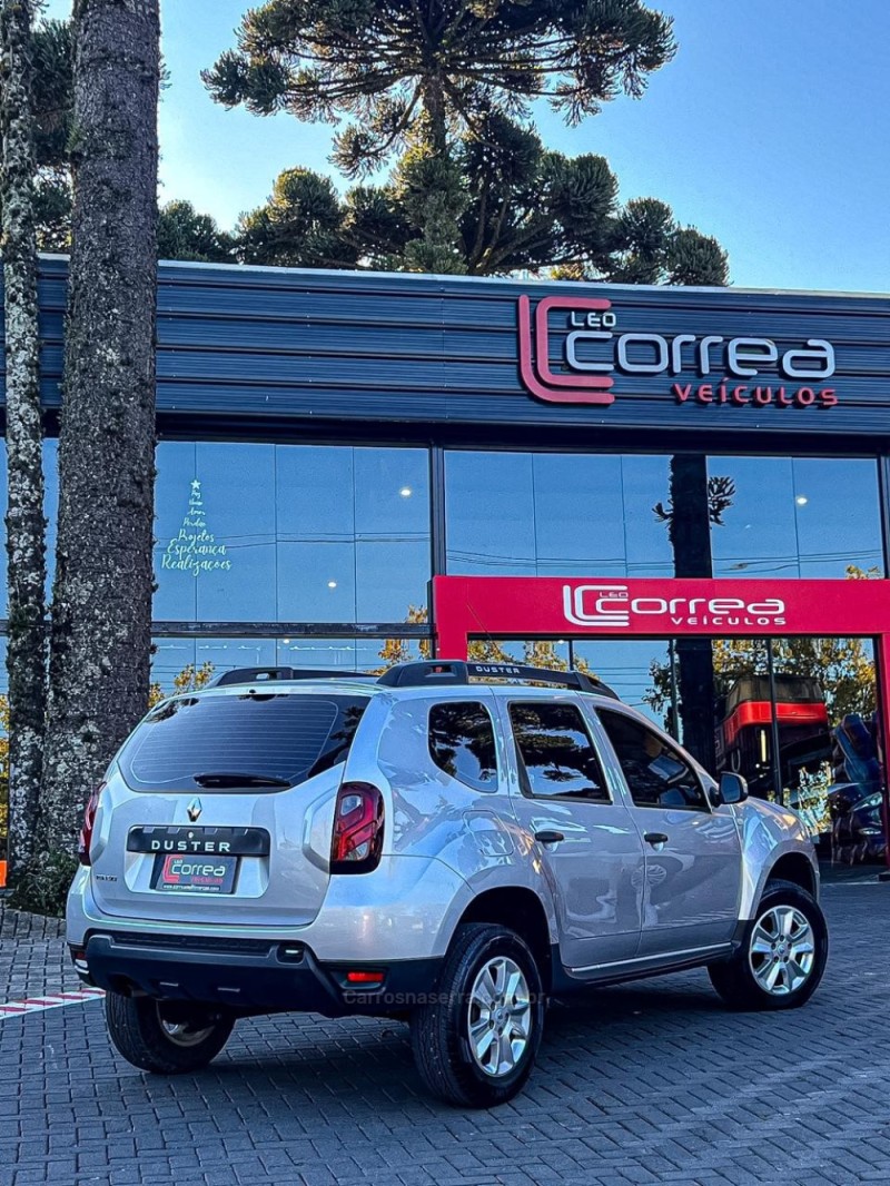 DUSTER 1.6 EXPRESSION 4X2 16V FLEX 4P MANUAL - 2020 - CANELA