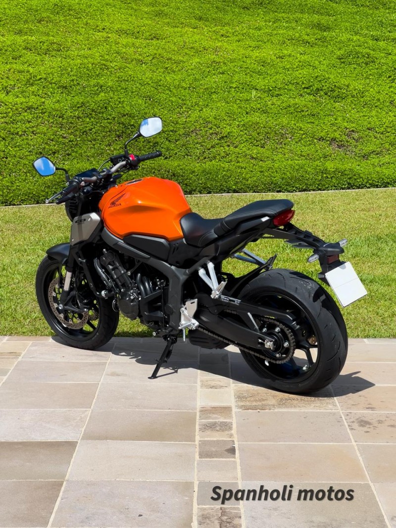 CB 650R  - 2024 - BENTO GONçALVES