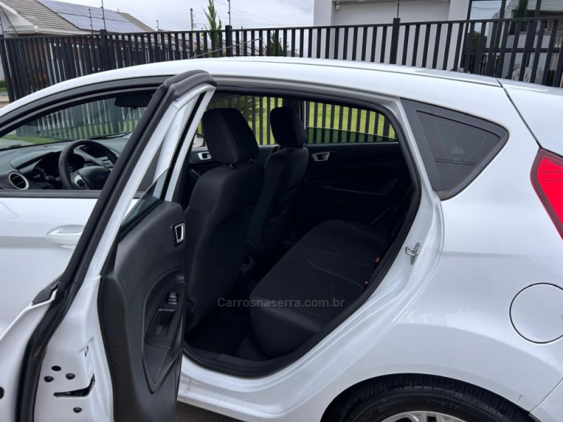 FIESTA 1.6 SEL HATCH 16V FLEX 4P AUTOMÁTICO - 2017 - VENâNCIO AIRES