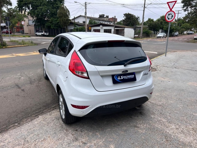 FIESTA 1.6 SEL HATCH 16V FLEX 4P AUTOMÁTICO - 2017 - VENâNCIO AIRES