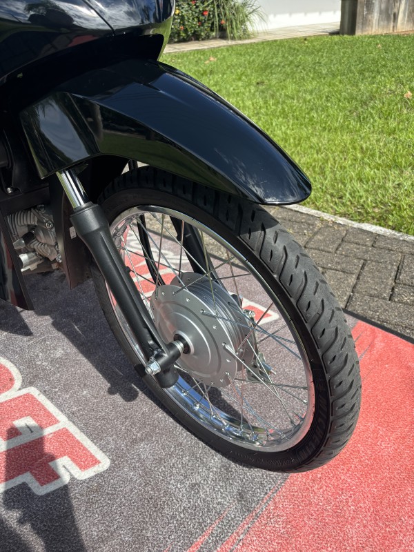 BIZ 125 ES - 2025 - FELIZ