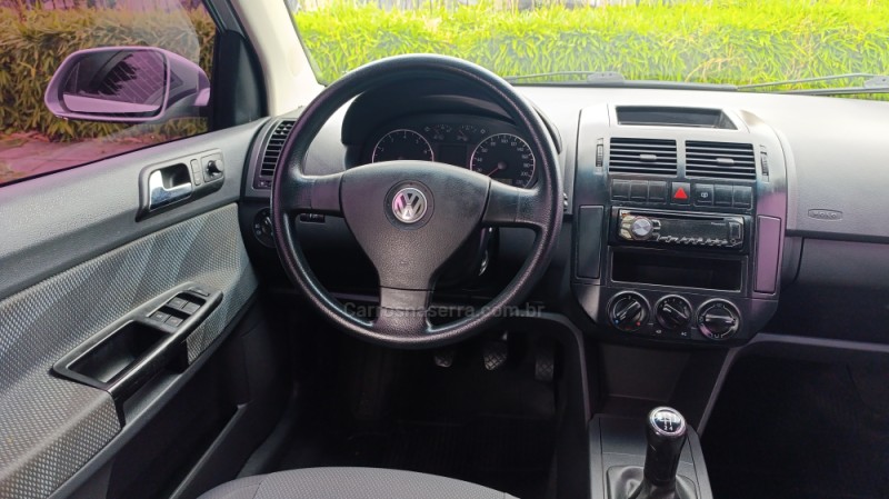 POLO 1.6 MI COMFORTLINE 8V FLEX 4P MANUAL - 2010 - CAXIAS DO SUL