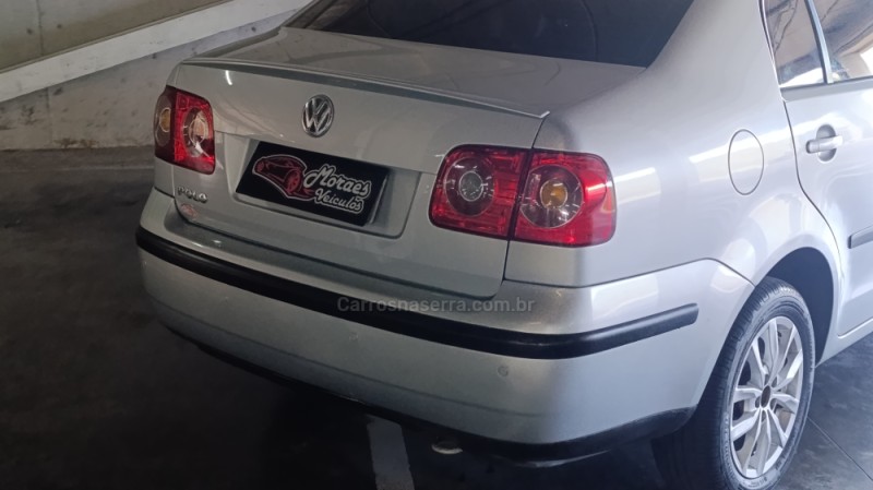 POLO 1.6 MI COMFORTLINE 8V FLEX 4P MANUAL - 2010 - CAXIAS DO SUL