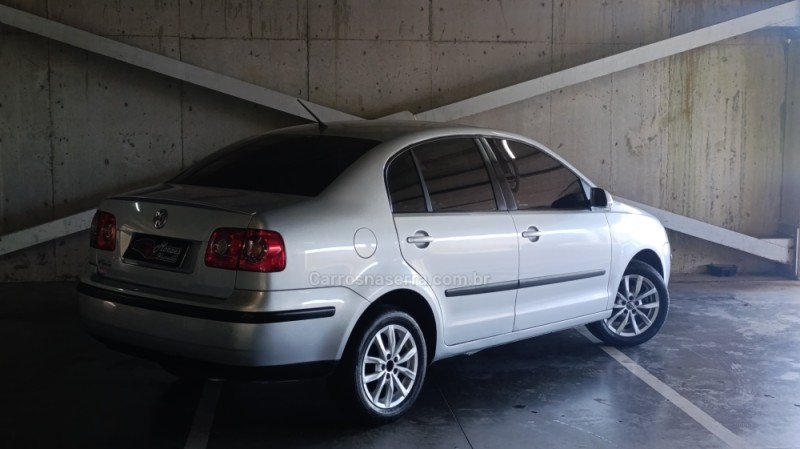 POLO 1.6 MI COMFORTLINE 8V FLEX 4P MANUAL - 2010 - CAXIAS DO SUL