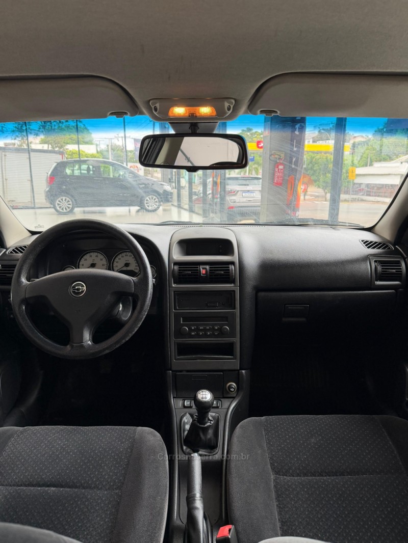 ASTRA 2.0 MPFI ADVANTAGE 8V FLEX 4P MANUAL - 2011 - SANTA CRUZ DO SUL