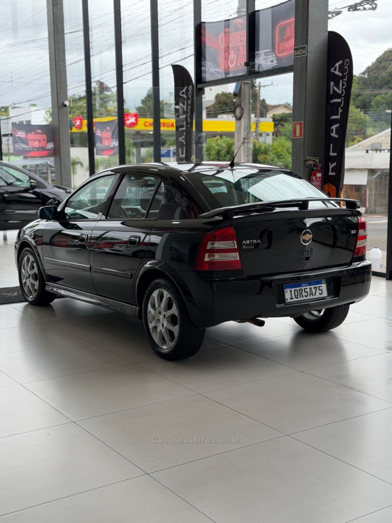 ASTRA 2.0 MPFI ADVANTAGE 8V FLEX 4P MANUAL - 2011 - SANTA CRUZ DO SUL