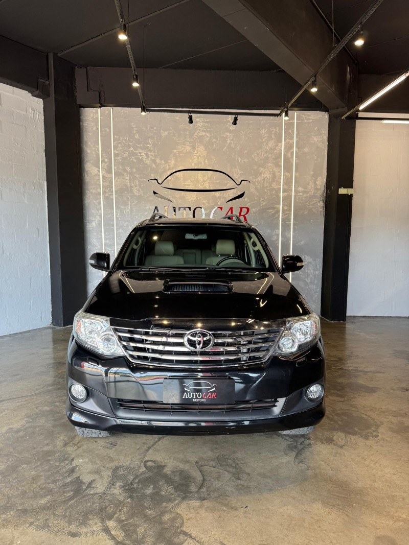 HILUX SW4 3.0 SR 4X4 16V TURBO INTERCOOLER DIESEL 4P AUTOMÁTICO - 2013 - CAXIAS DO SUL