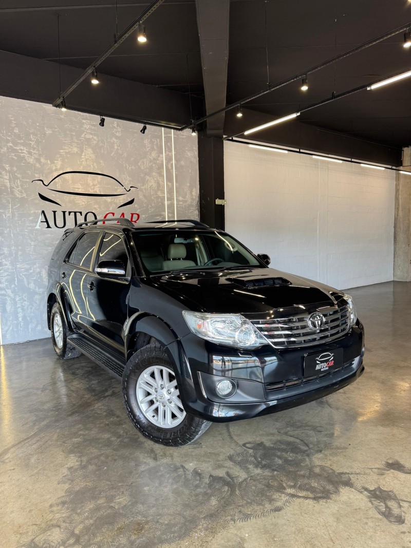 hilux sw4 3.0 sr 4x4 16v turbo intercooler diesel 4p automatico 2013 caxias do sul