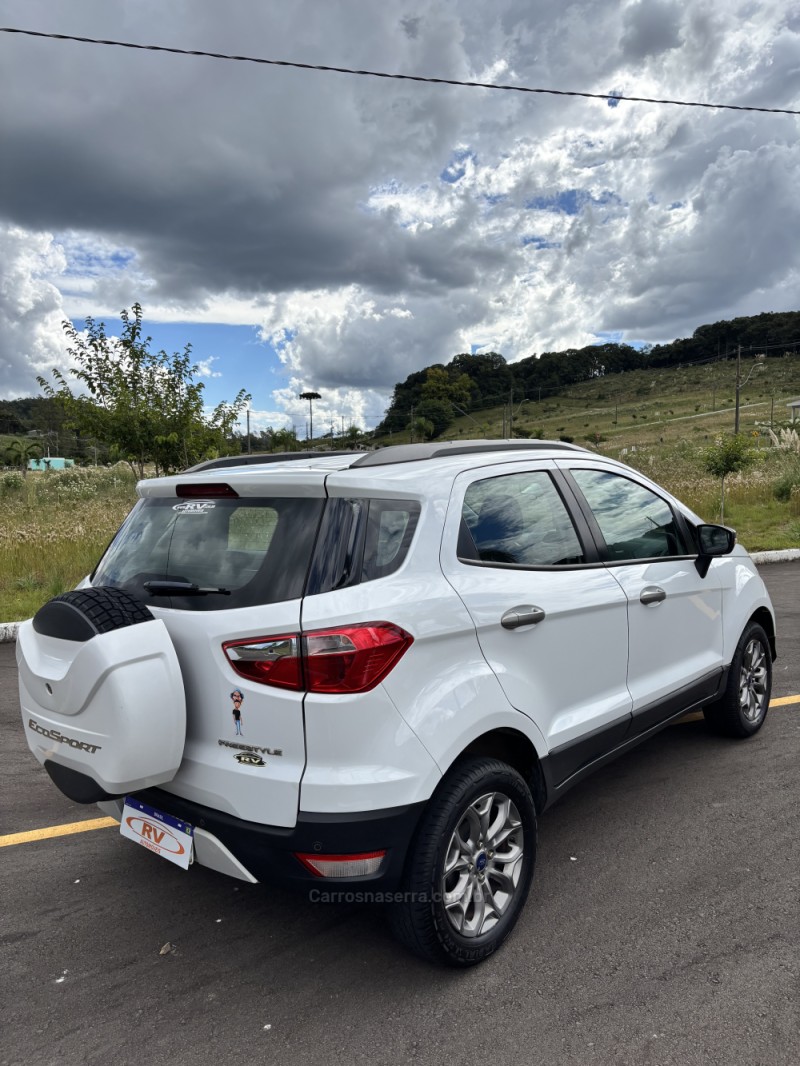 ECOSPORT 1.6 FREESTYLE 8V FLEX 4P MANUAL - 2015 - CARLOS BARBOSA