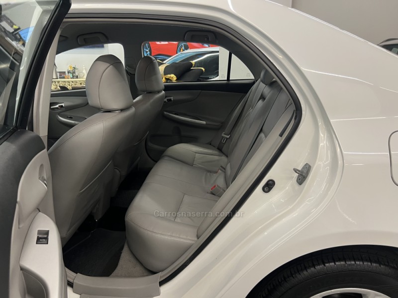 COROLLA 2.0 XEI 16V FLEX 4P AUTOMÁTICO - 2013 - NOVO HAMBURGO