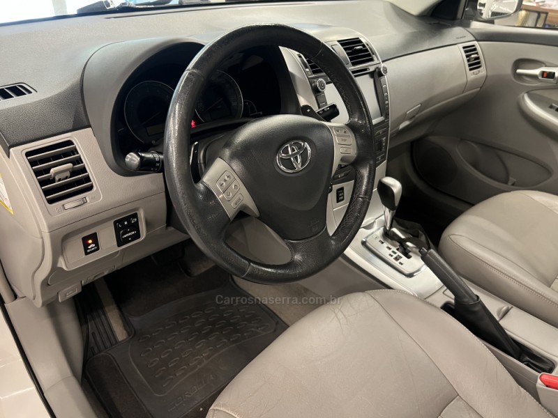 COROLLA 2.0 XEI 16V FLEX 4P AUTOMÁTICO - 2013 - NOVO HAMBURGO