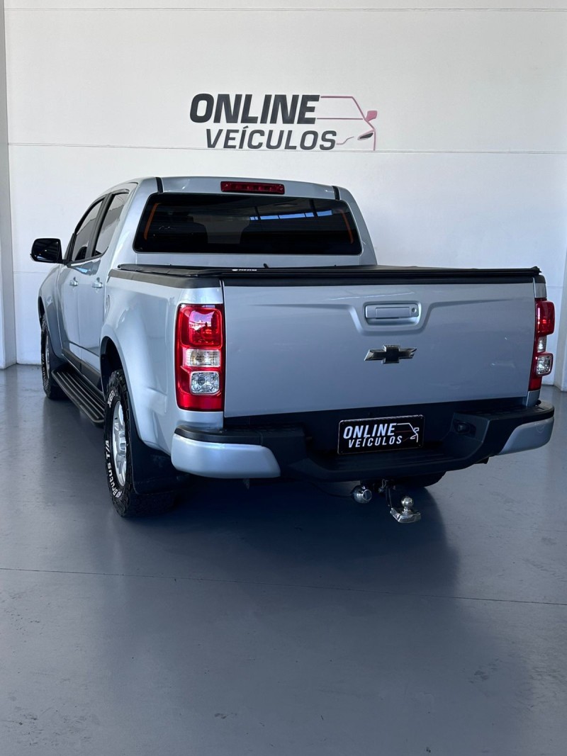 S10 2.8 LT 4X2 CD 16V TURBO DIESEL 4P MANUAL - 2013 - FARROUPILHA