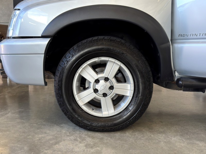 S10 2.4 MPFI ADVANTAGE 4X2 CD 8V FLEX 4P MANUAL - 2009 - BENTO GONçALVES