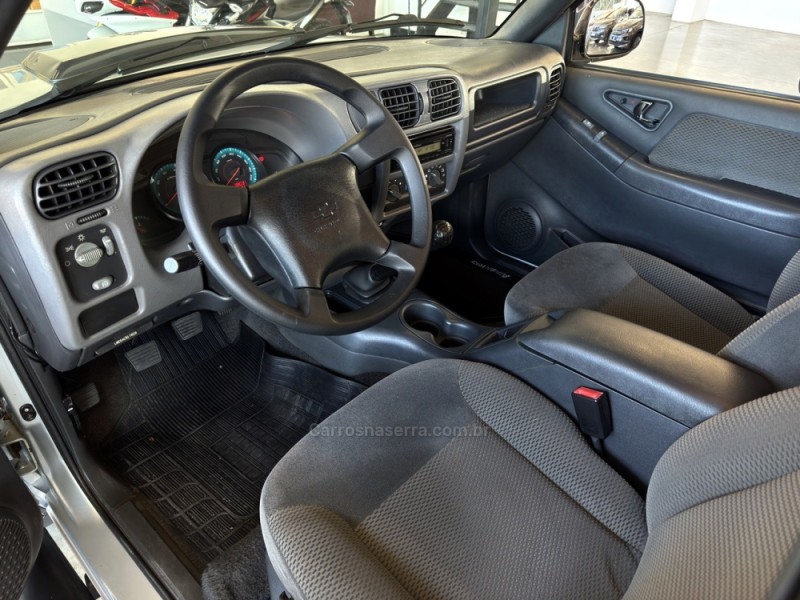 S10 2.4 MPFI ADVANTAGE 4X2 CD 8V FLEX 4P MANUAL - 2009 - BENTO GONçALVES