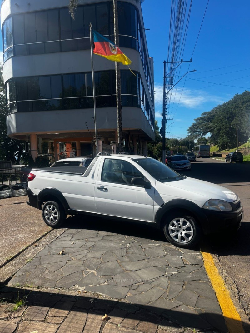 STRADA 1.4 MPI HARD WORKING CS 8V FLEX 2P MANUAL - 2016 - CARLOS BARBOSA