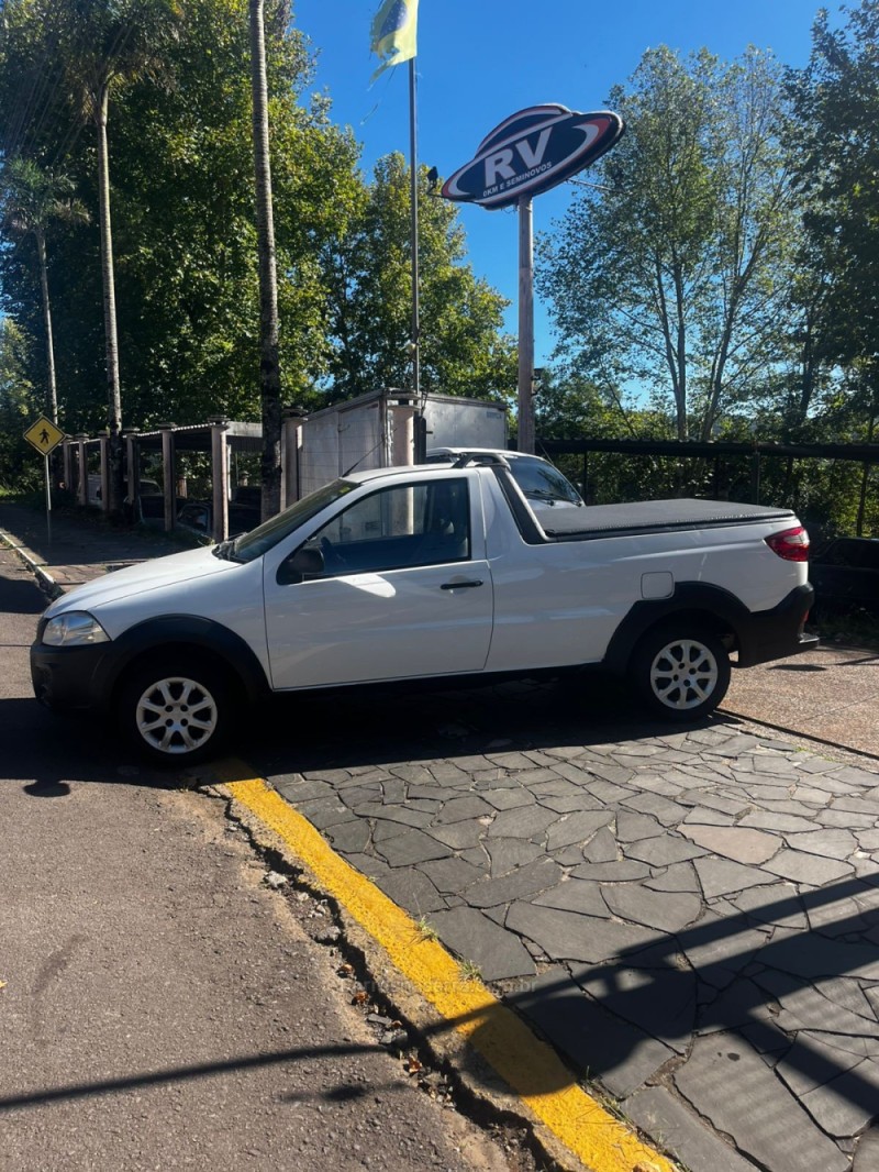 STRADA 1.4 MPI HARD WORKING CS 8V FLEX 2P MANUAL - 2016 - CARLOS BARBOSA