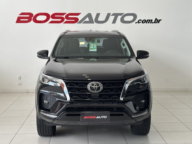 HILUX SW4 2.8 SRX 4X4 7 LUGARES 16V TURBO INTERCOOLER DIESEL 4P AUTOMÁTICO - 2021 - CAXIAS DO SUL