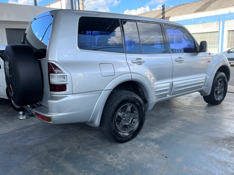 PAJERO 3.0 GLS-B 4X4 V6 150CV GASOLINA 4P AUTOMÁTICO - 2001 - CAXIAS DO SUL