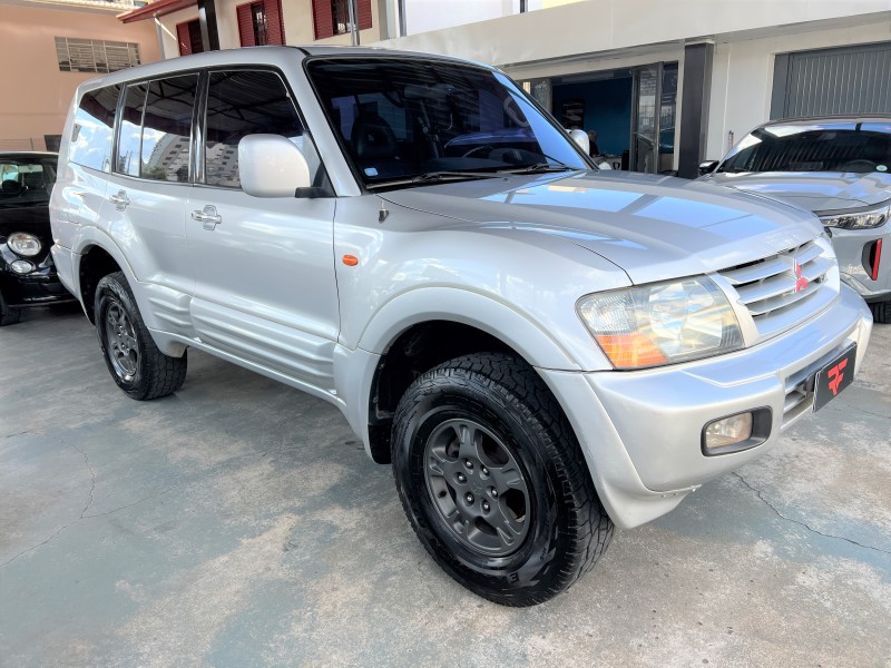 pajero 3.0 gls b 4x4 v6 150cv gasolina 4p automatico 2001 caxias do sul