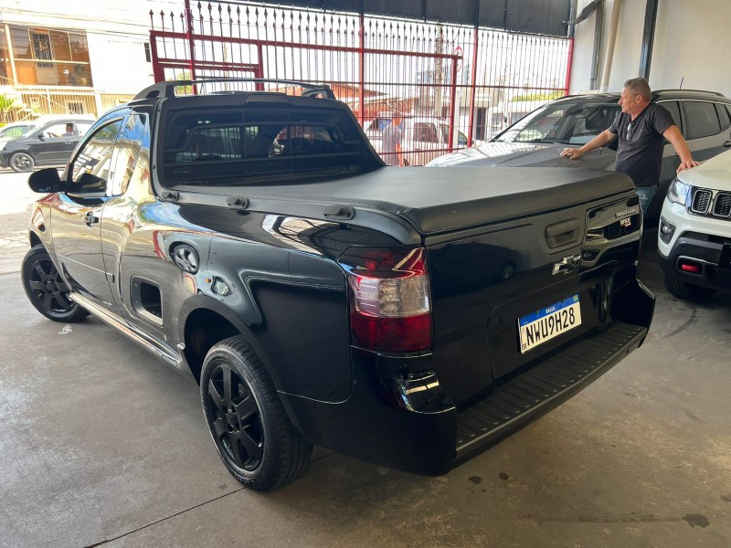 MONTANA 1.4 MPFI SPORT CS 8V FLEX 2P MANUAL - 2011 - CAXIAS DO SUL